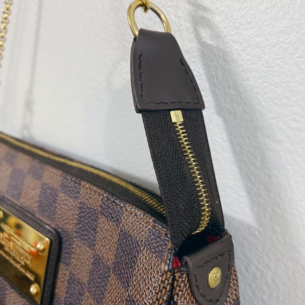 Louis Vuitton Eva Clutch - Picture 10 of 16